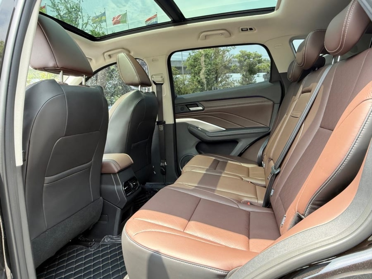 WEY VV6  2020款 2.0T 兩驅(qū)智護(hù)+圖片