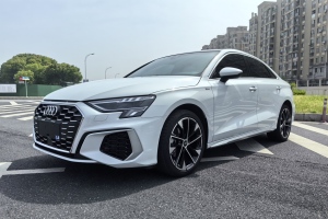 奥迪A3 奥迪 A3L Limousine 35 TFSI 时尚运动型