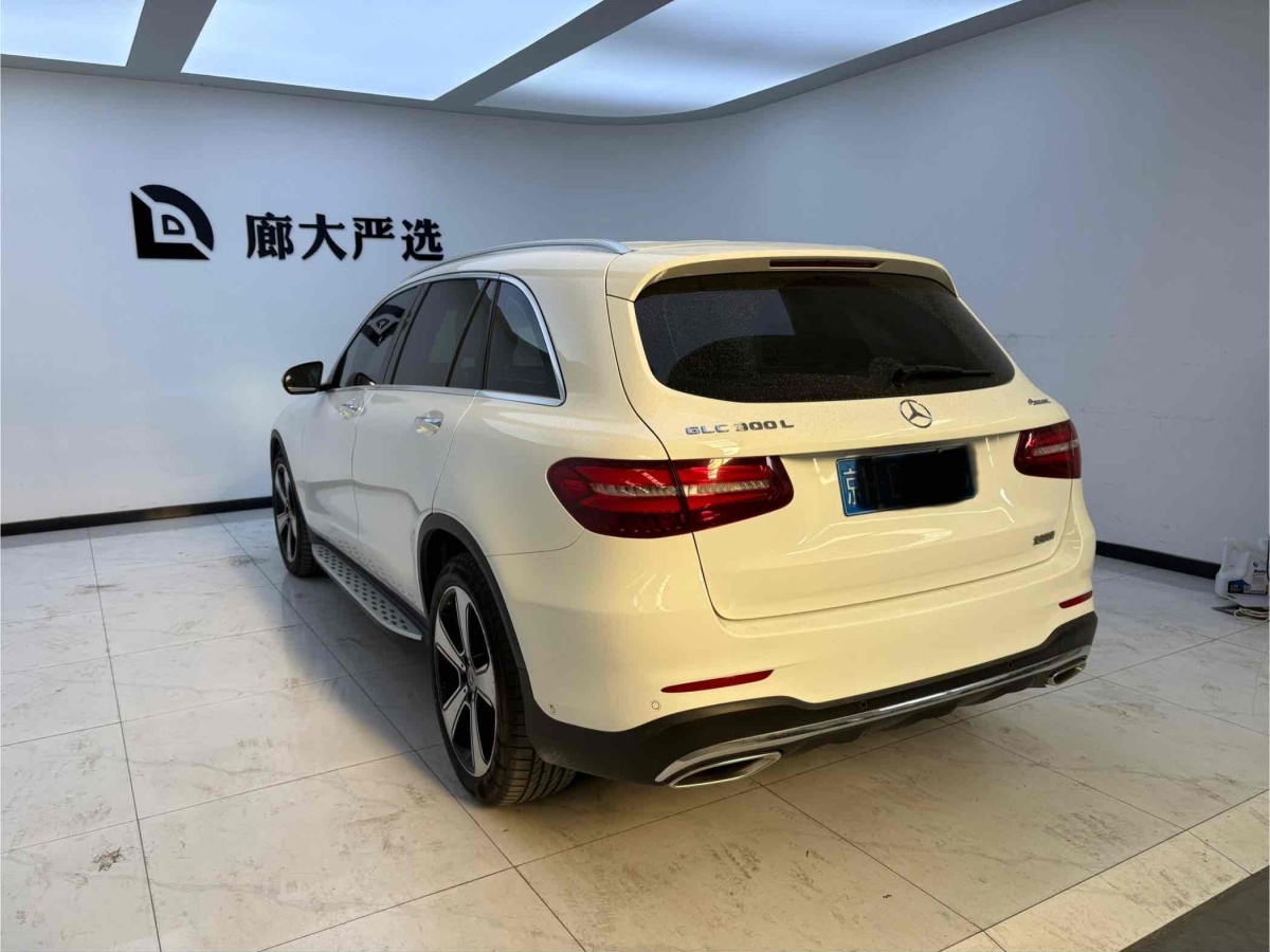 奔馳 奔馳GLC  2018款 改款 GLC 300 4MATIC 動(dòng)感型圖片