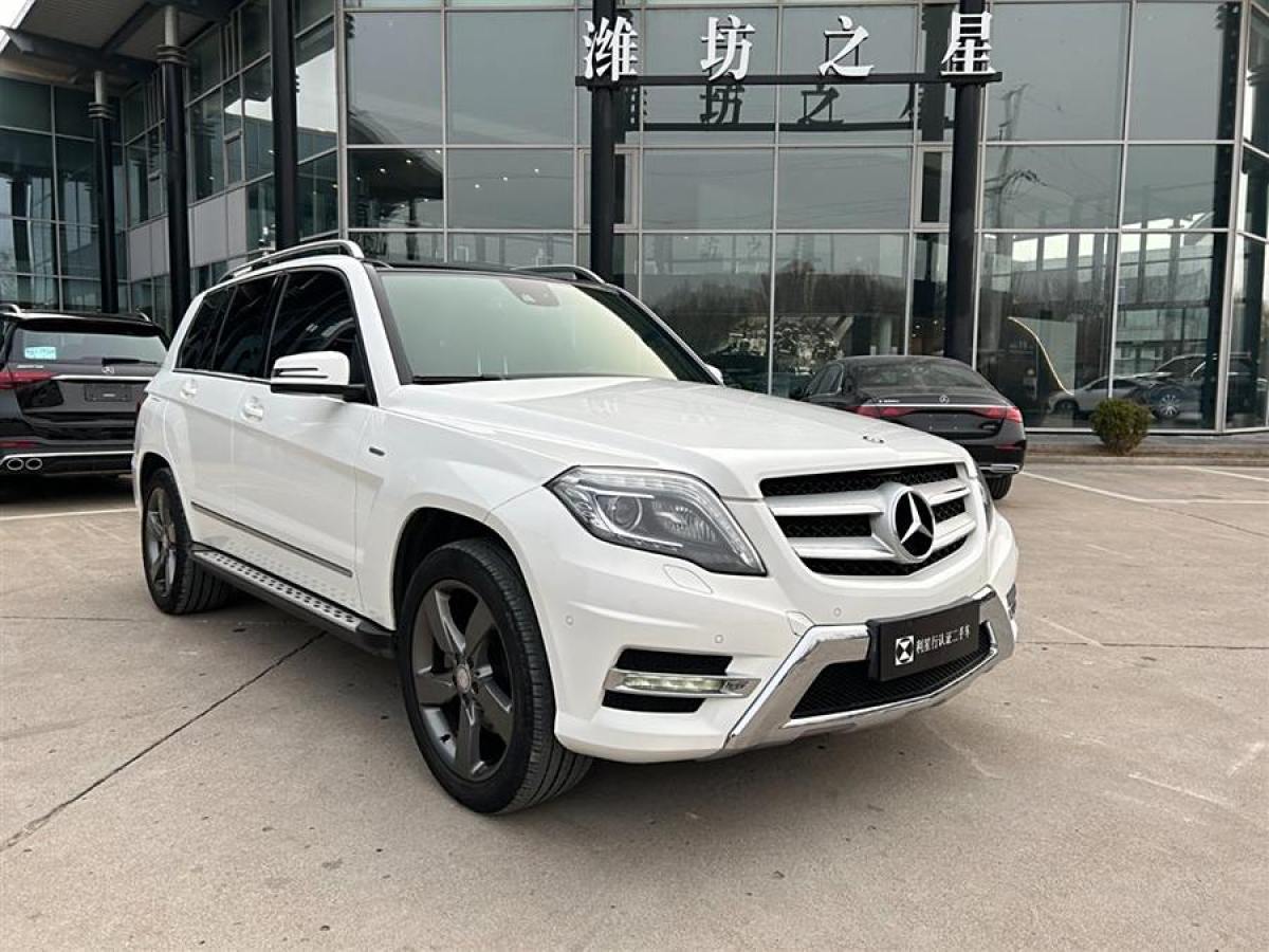 2015年10月奔馳 奔馳GLK級(jí)  2015款 GLK 260 4MATIC 時(shí)尚型 極致版