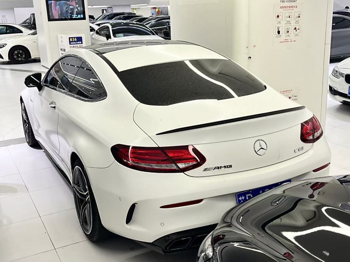 奔馳 奔馳C級(jí)AMG  2019款 AMG C 63 轎跑車圖片