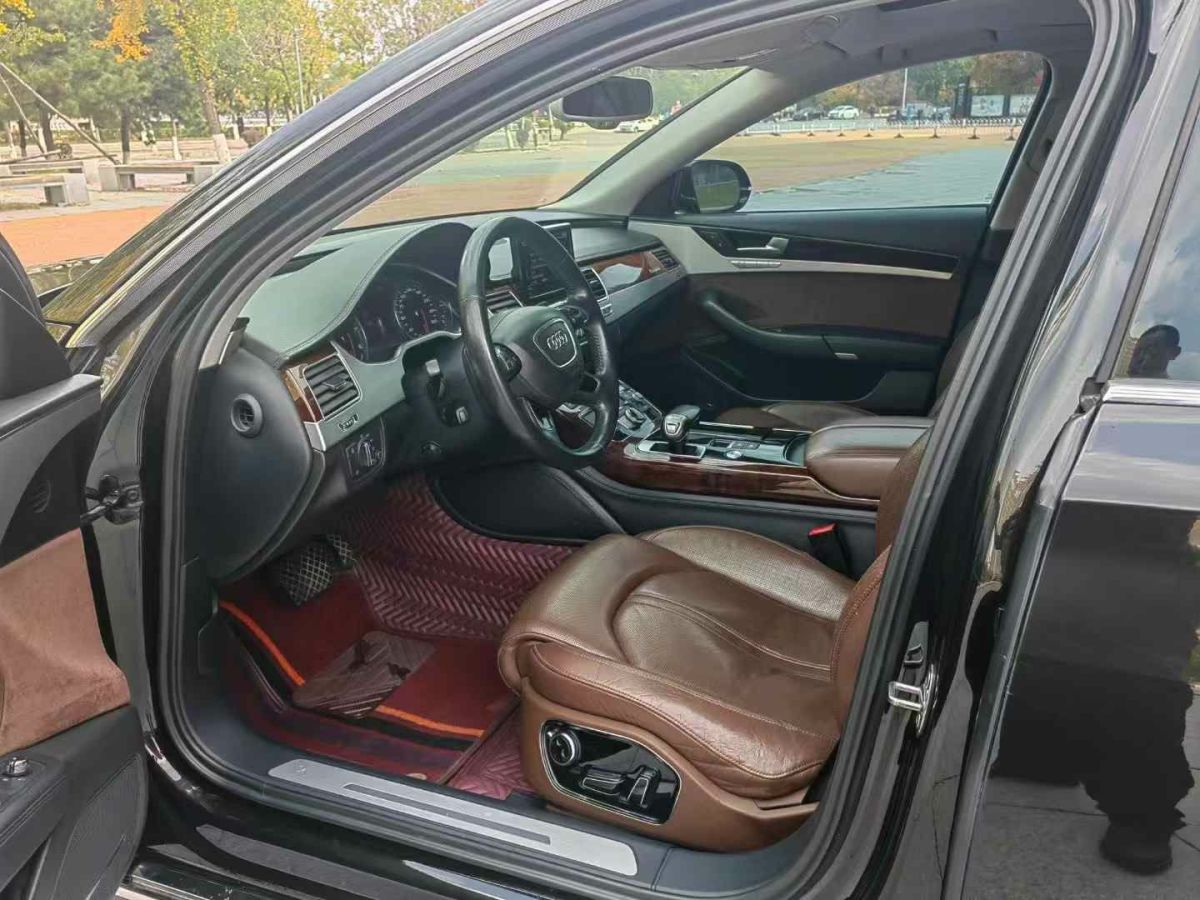 奧迪 奧迪A8  2012款 A8L 45 TFSI quattro豪華型圖片