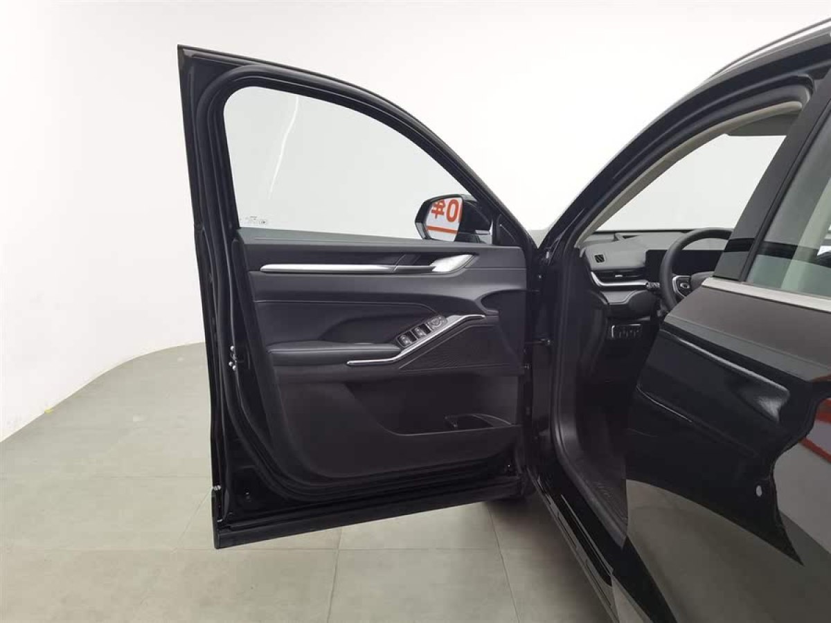 哈弗 H6  2021款 第三代 2.0T 自動兩驅(qū)Max圖片