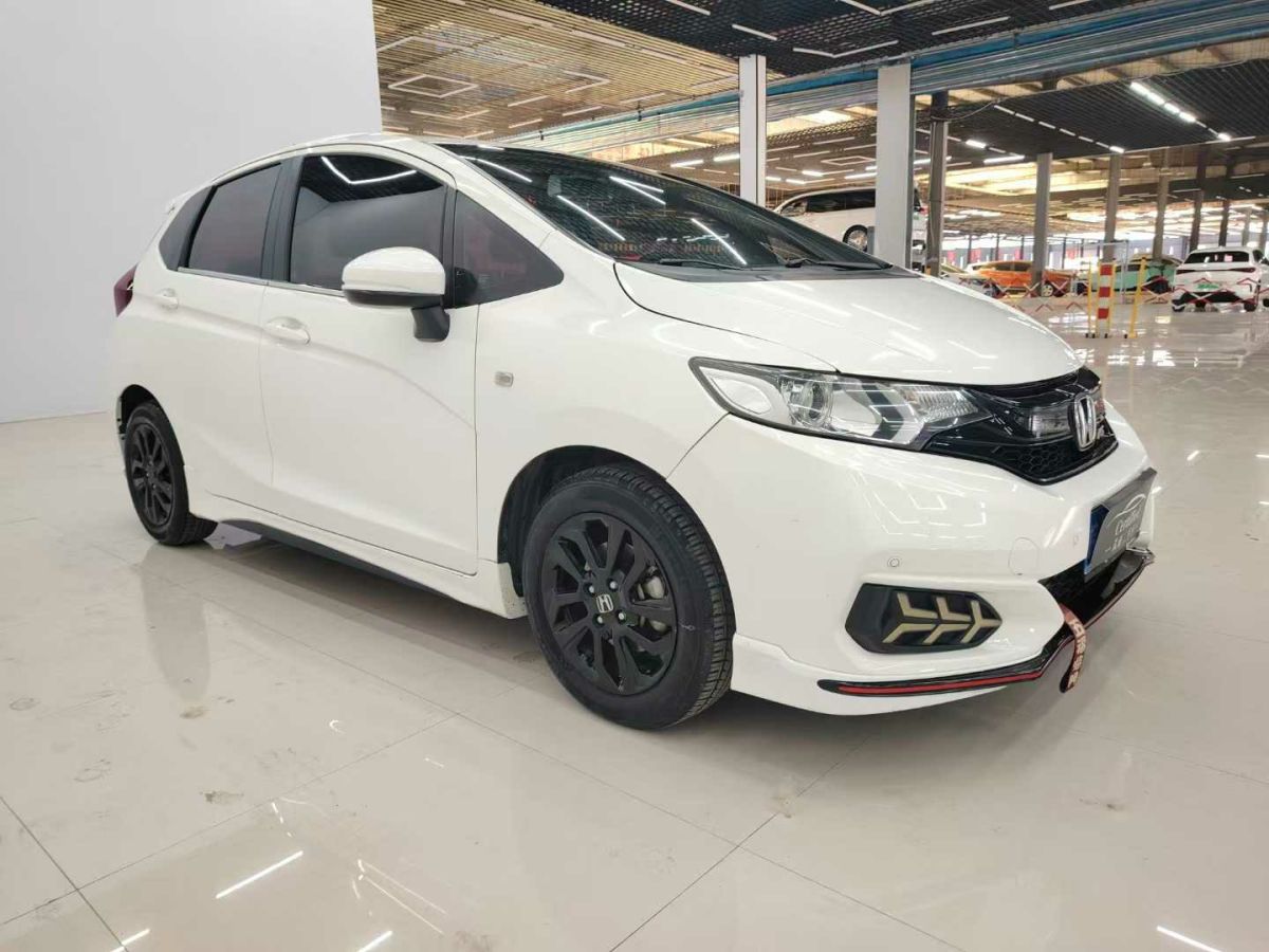 本田 飛度  2018款 1.5L CVT舒適天窗版圖片
