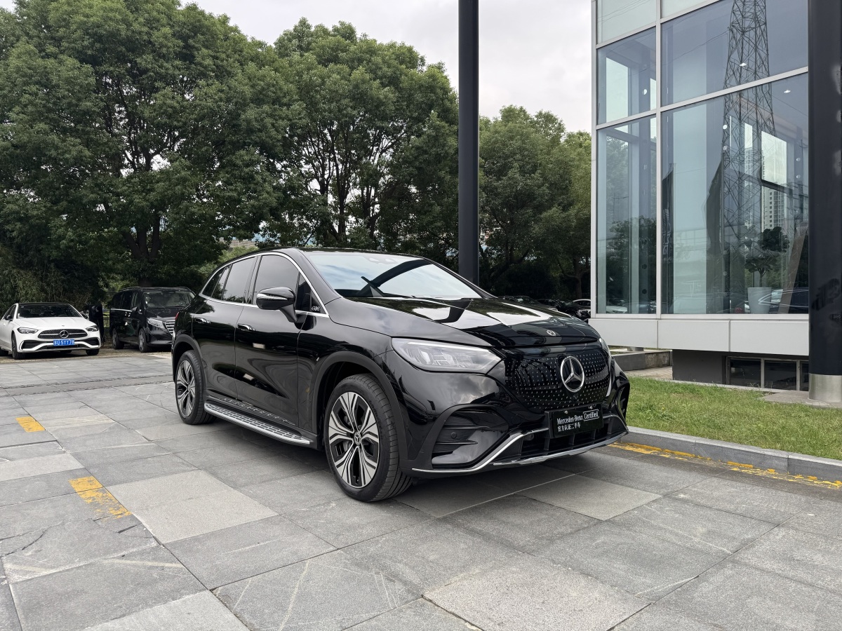 2024年6月奔馳 奔馳EQE SUV  2024款 350 4MATIC 豪華版