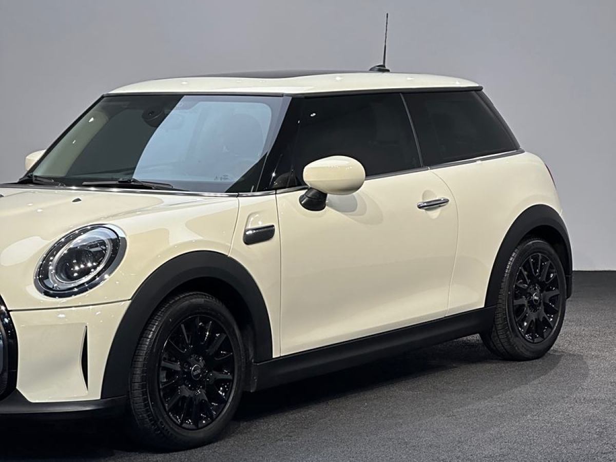 2021年9月MINI CLUBMAN  2022款 改款 1.5T ONE