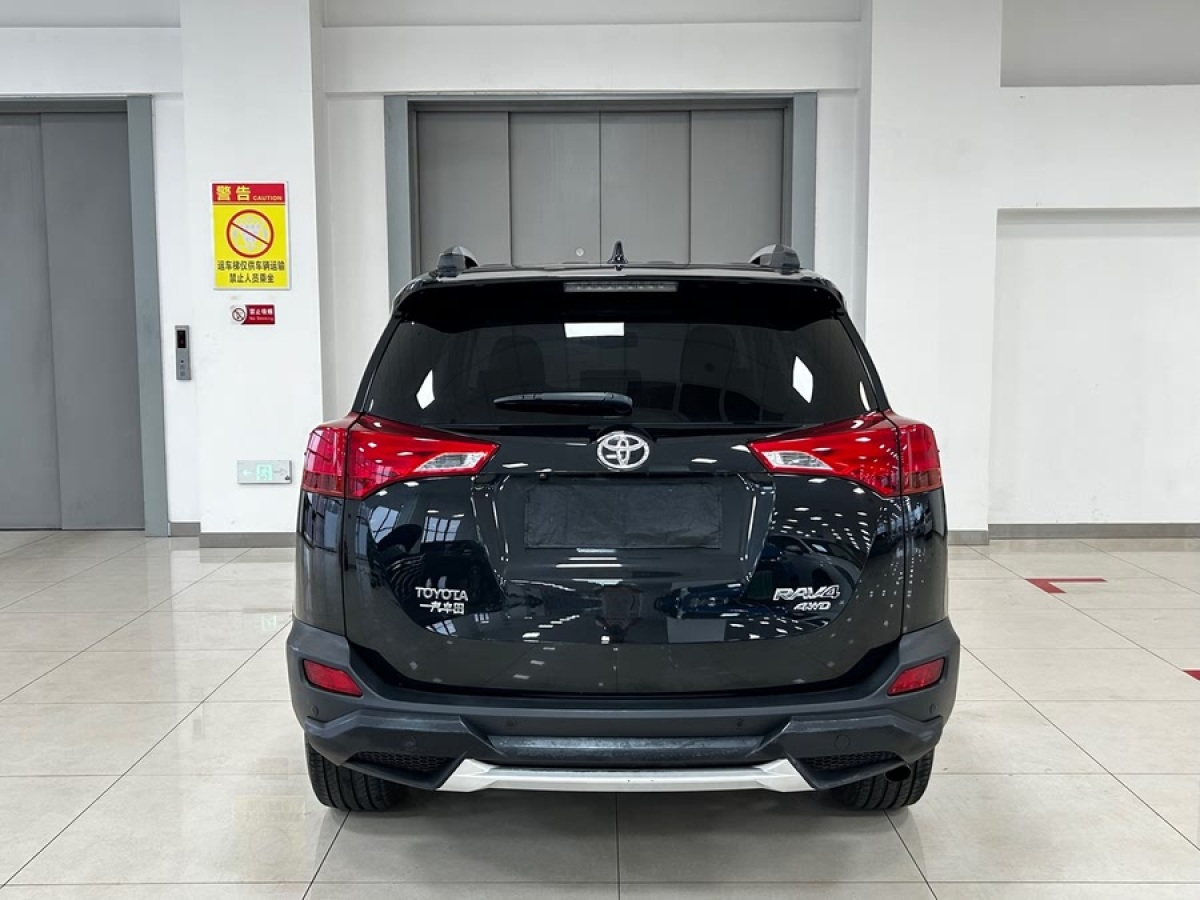 豐田 RAV4榮放  2015款 2.5L 自動四驅(qū)精英版圖片
