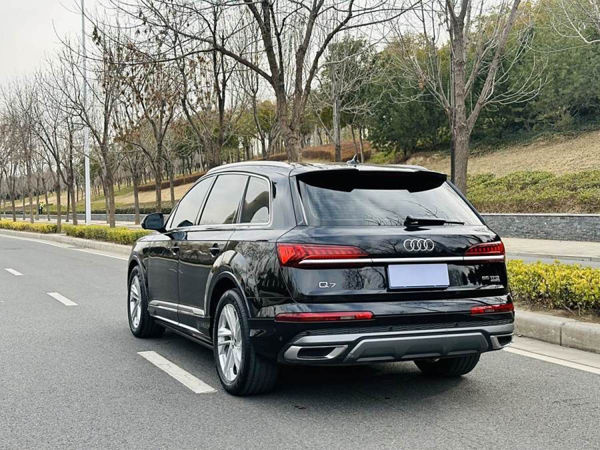 奧迪 奧迪Q7  2024款 45 TFSI quattro S line運動型圖片