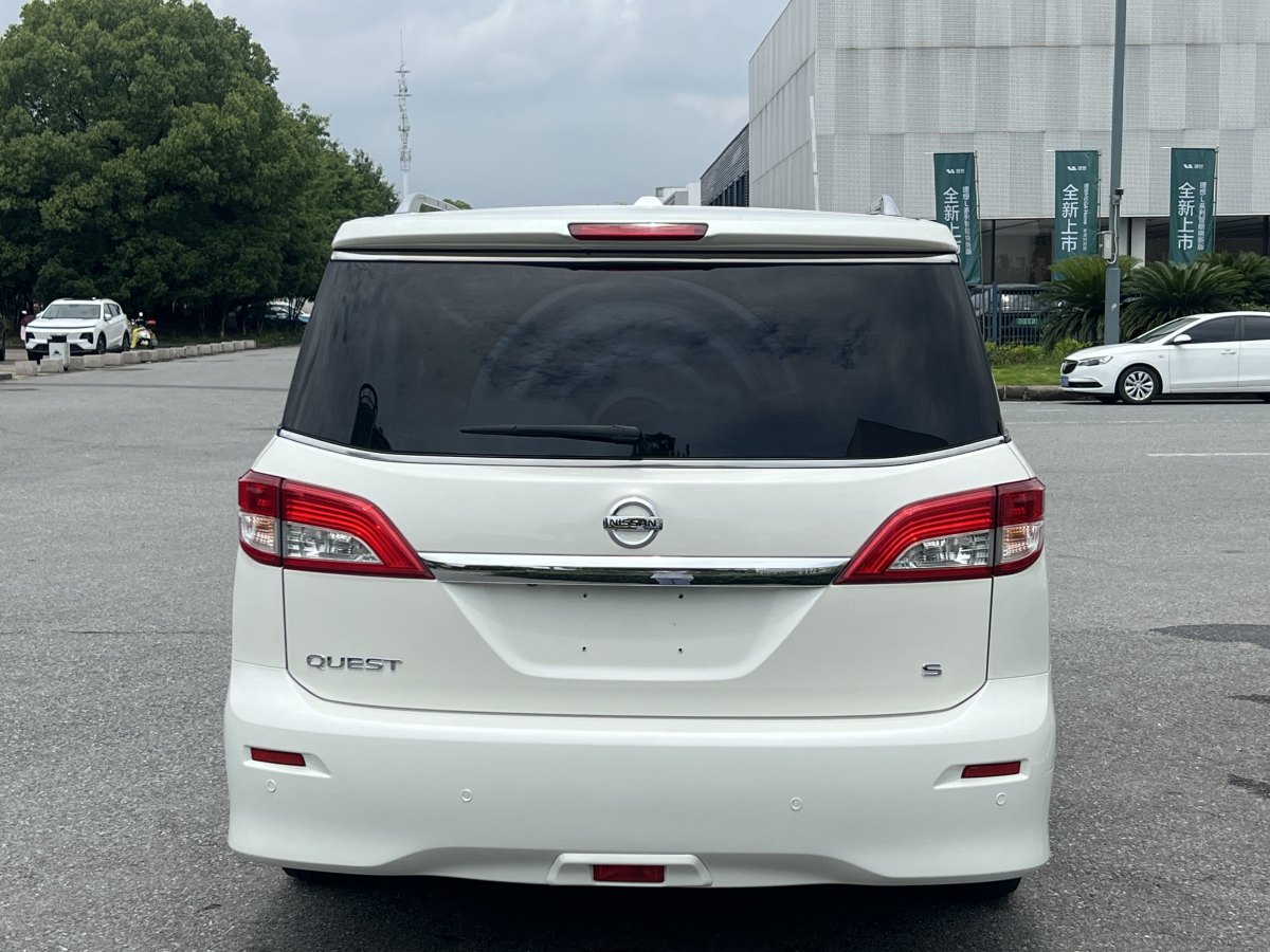 日產(chǎn) 貴士  2015款 3.5L SL圖片