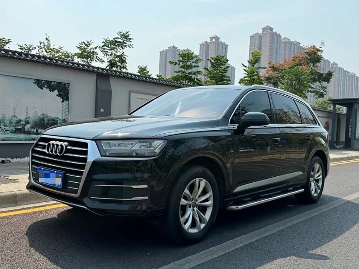 2018年6月奧迪 奧迪Q7  2018款 40 TFSI 舒適型