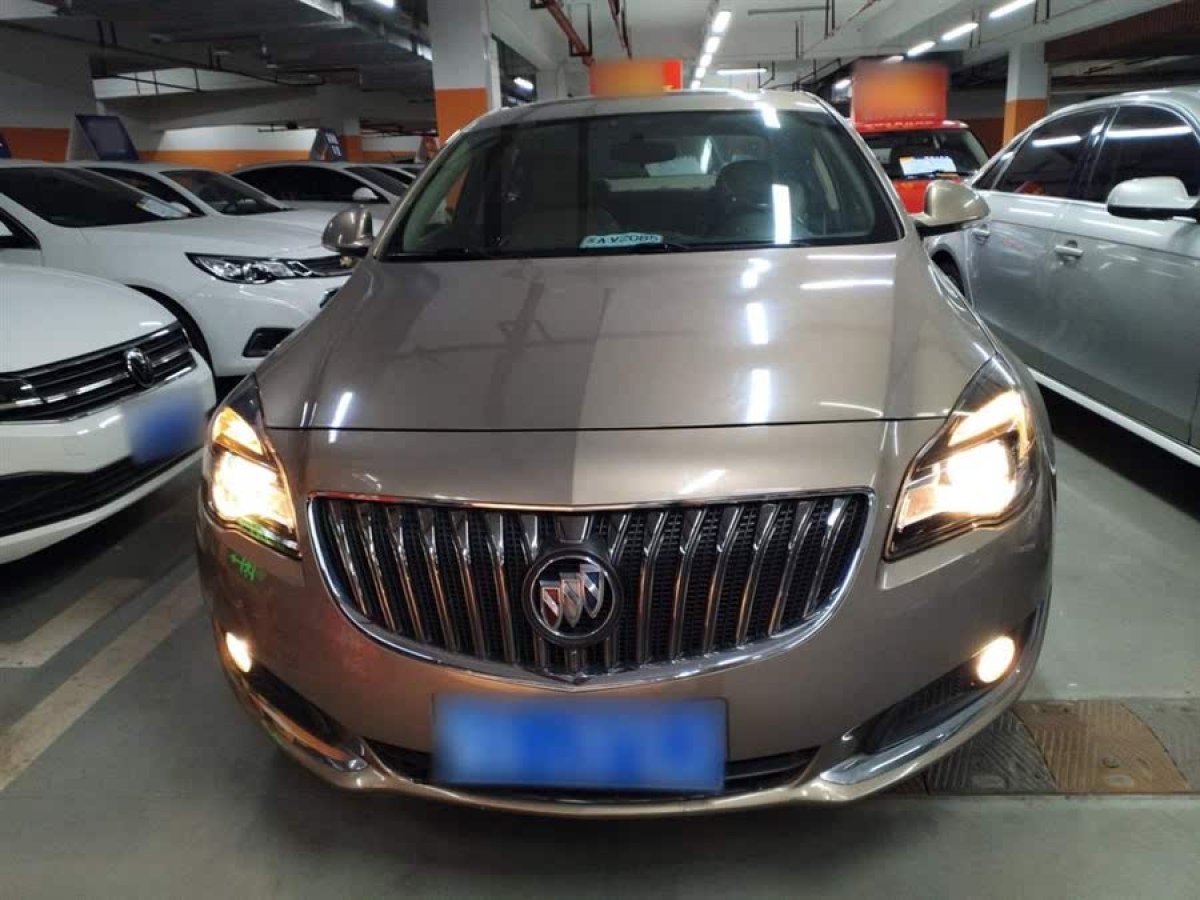 別克 君威  2015款 2.0L 領(lǐng)先時(shí)尚型圖片