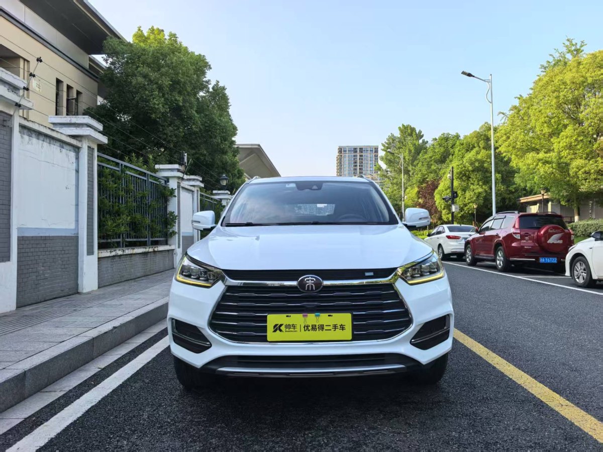 比亞迪 宋  2018款 1.5TID 自動智聯(lián)尊榮型圖片