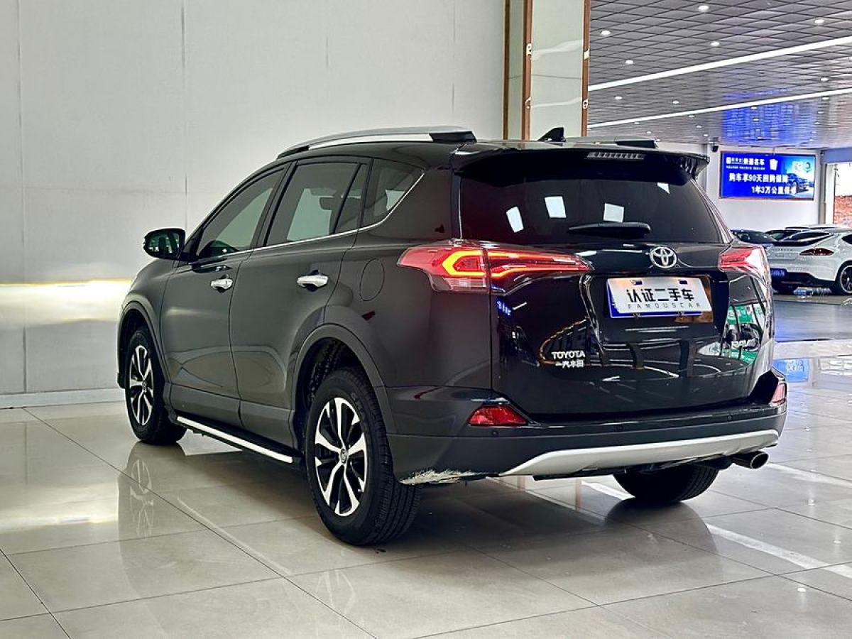 豐田 RAV4榮放  2016款 2.0L CVT兩驅(qū)智尚版圖片