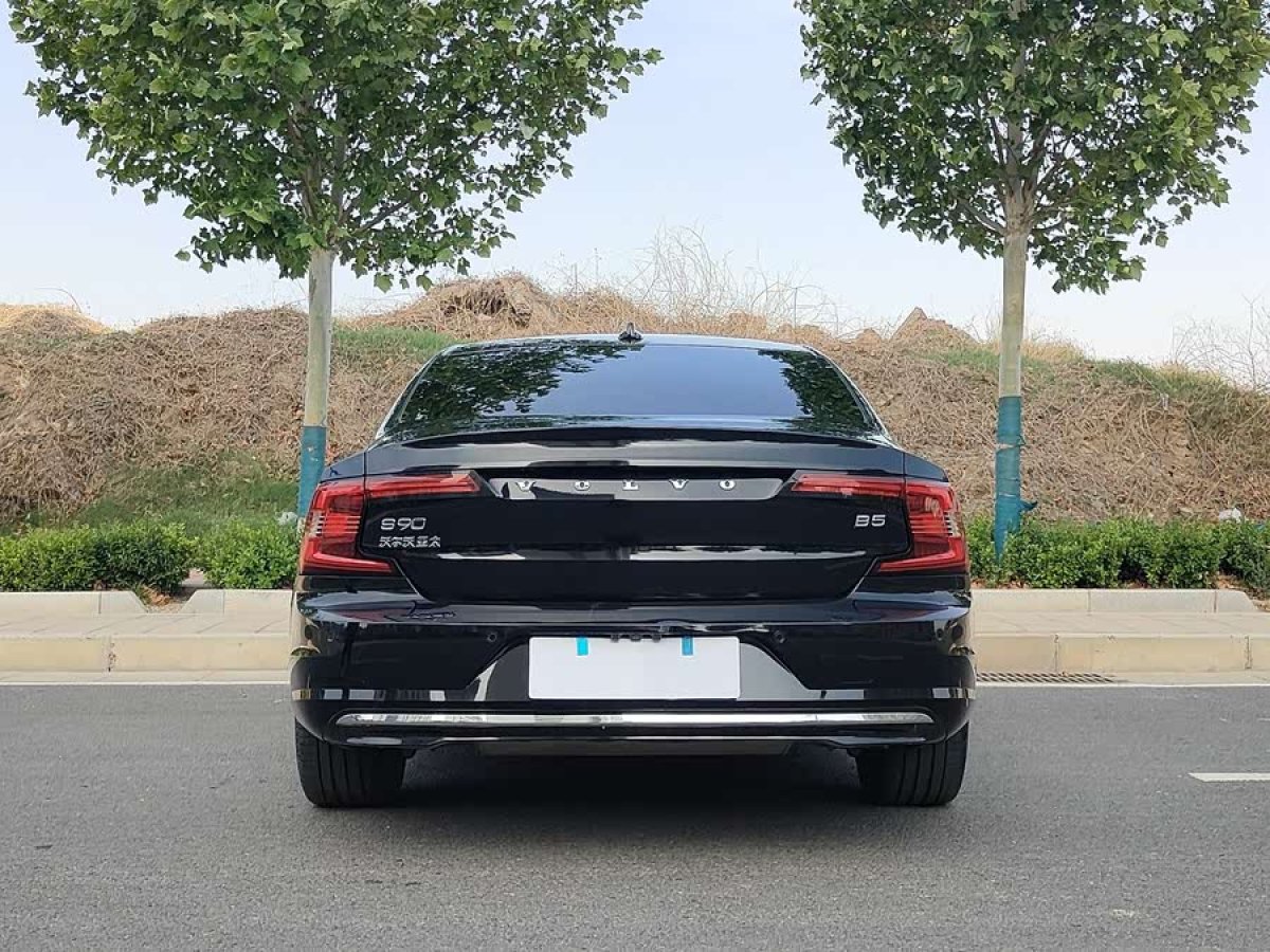 沃爾沃 S90  2023款 B5 智遠豪華版圖片