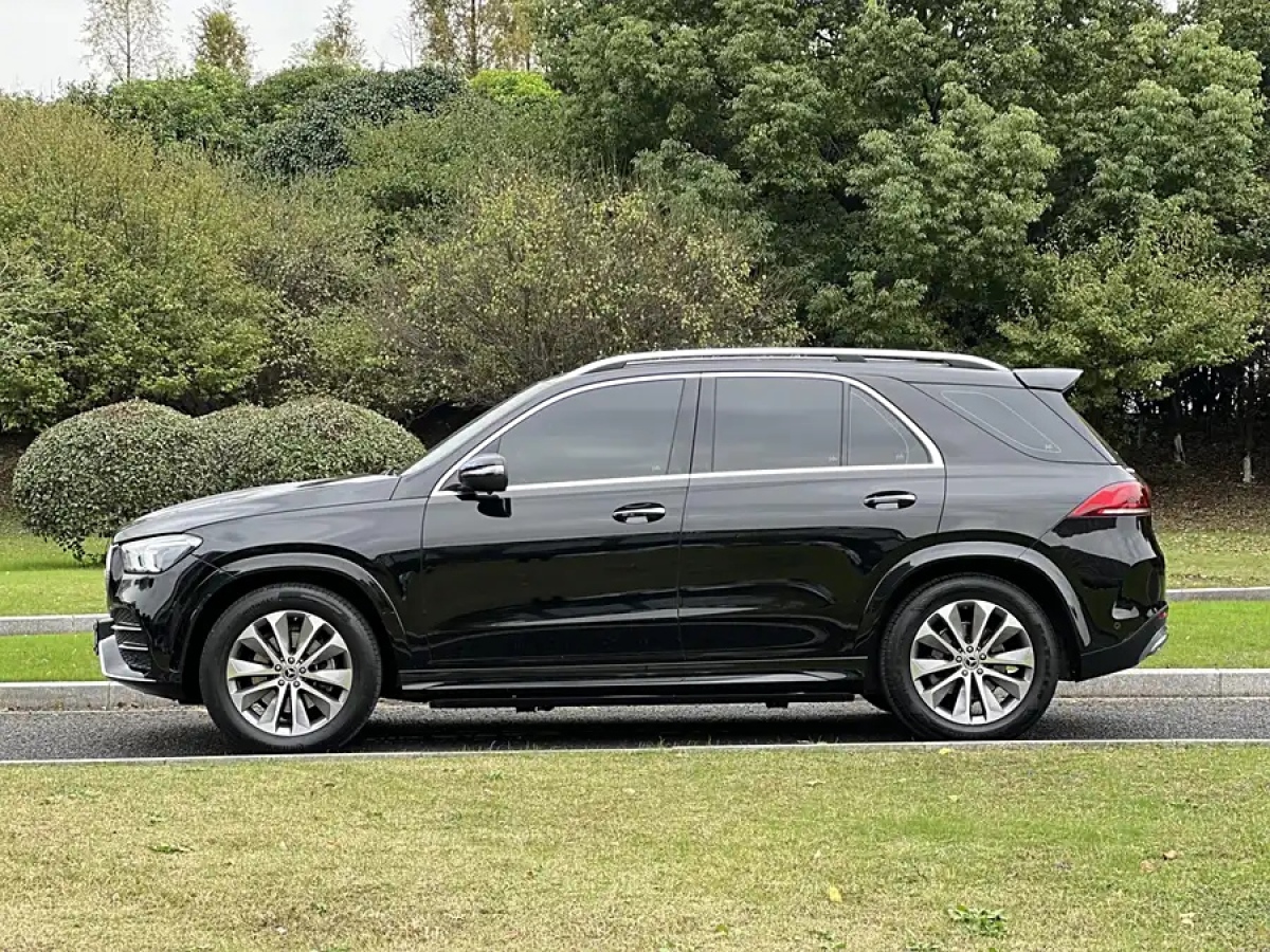 奔馳 奔馳GLE  2022款 GLE 350 4MATIC 時尚型圖片