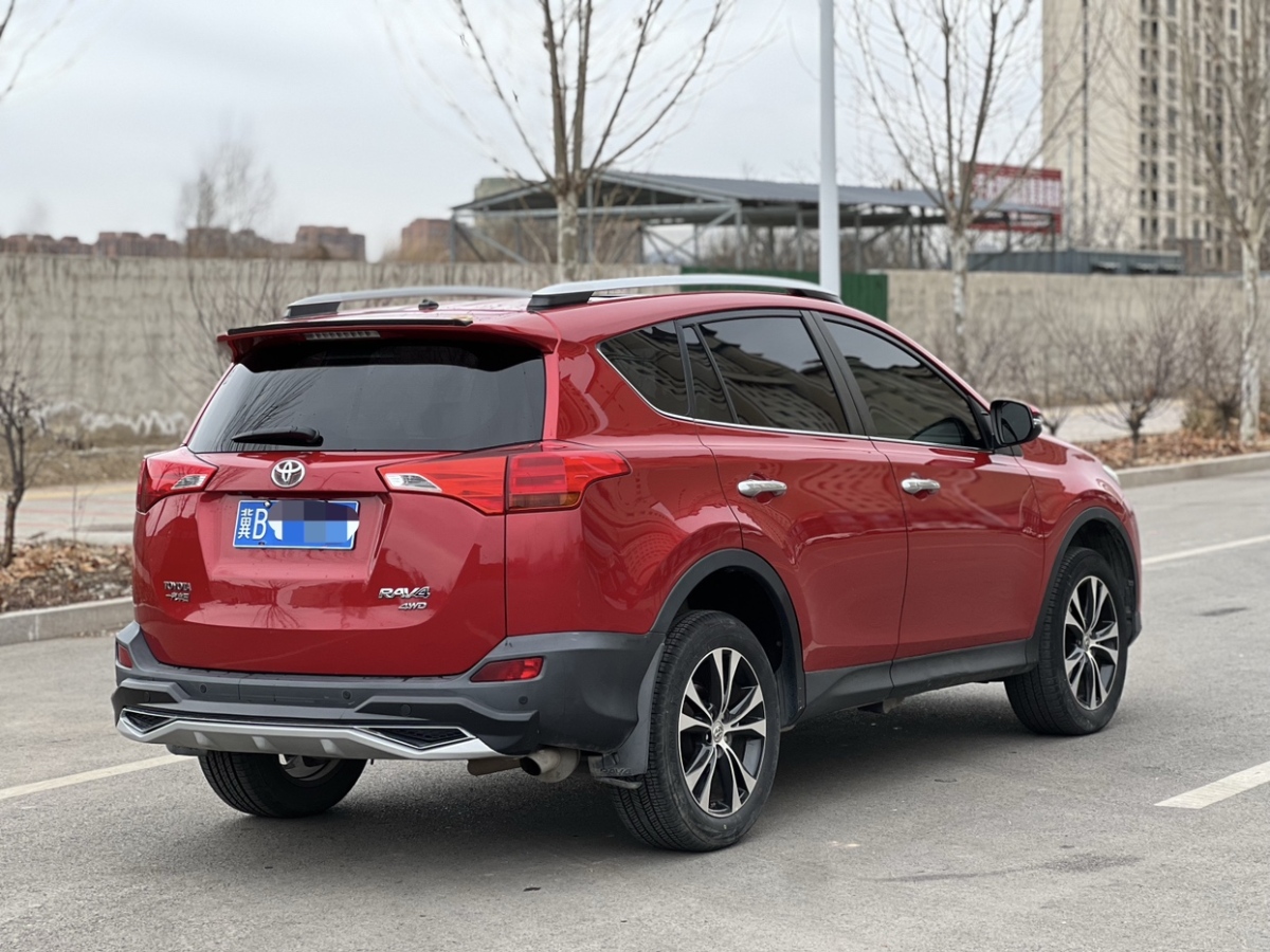 豐田 RAV4榮放  2013款 2.5L 自動四驅(qū)尊貴版圖片