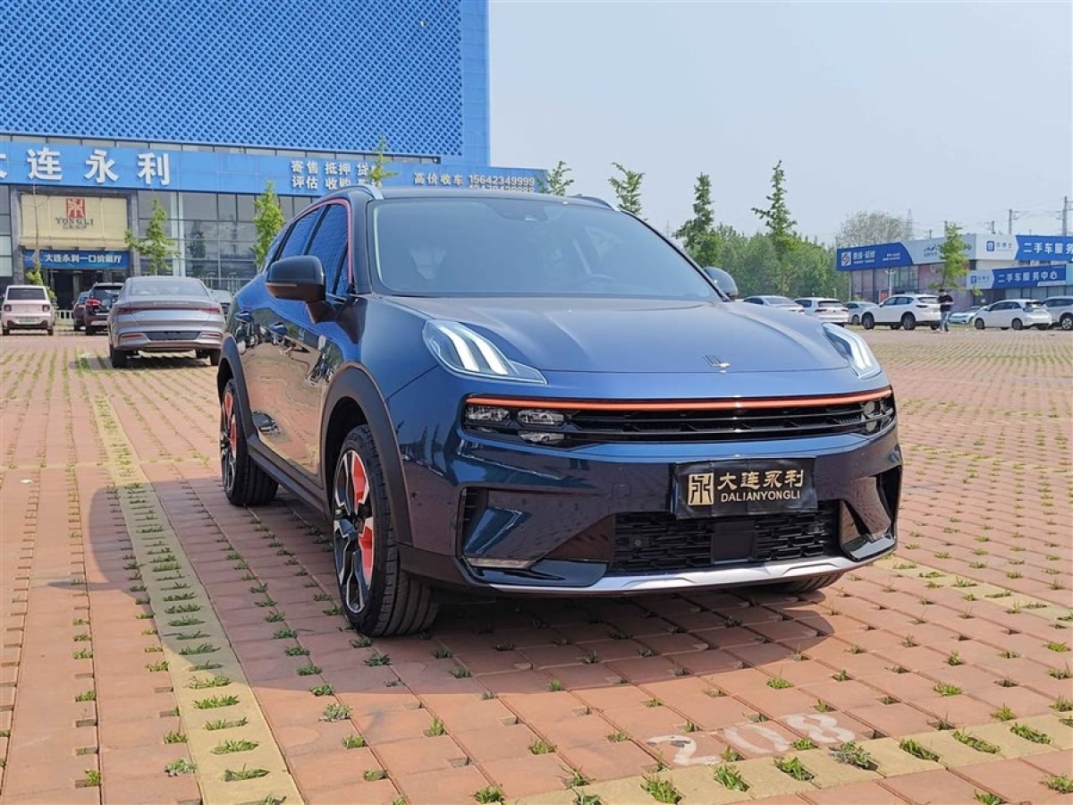 領(lǐng)克 領(lǐng)克06  2020款 1.5T 耀Halo圖片