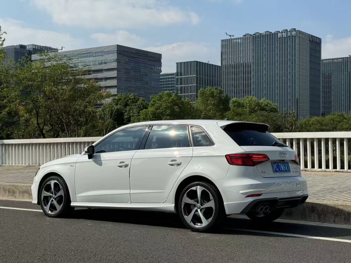 奧迪 奧迪A3  2020款 Sportback 35 TFSI 時尚型圖片