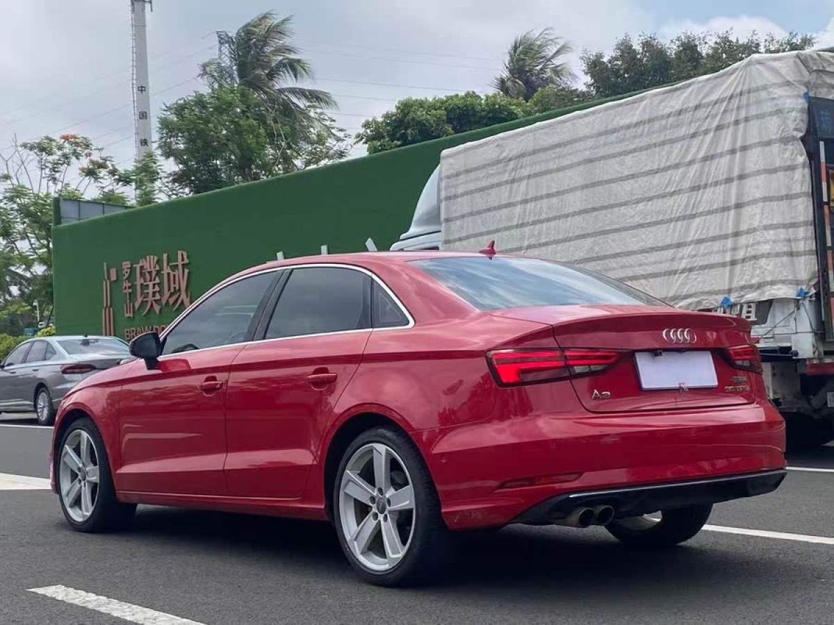 奧迪 奧迪A3  2017款 Limousine 35 TFSI 風(fēng)尚型圖片