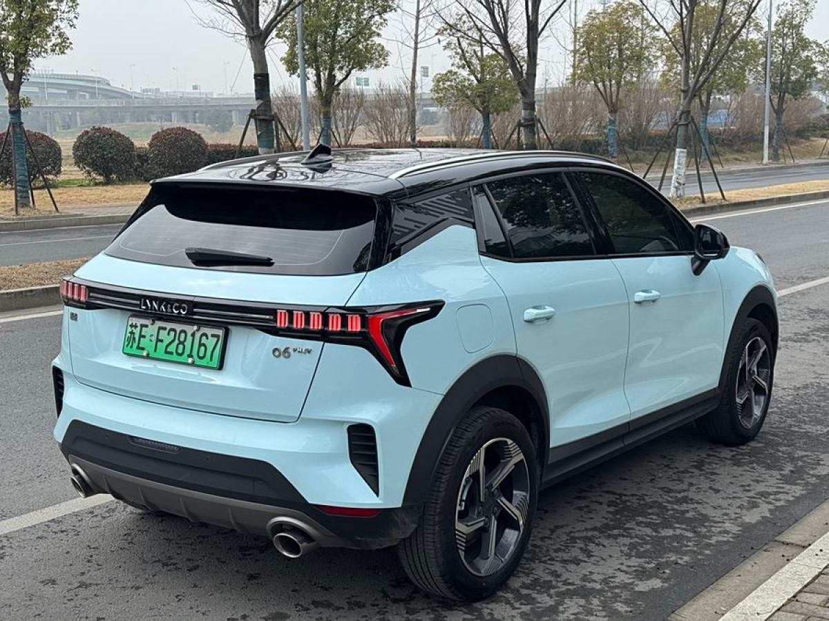 領(lǐng)克 領(lǐng)克06新能源  2022款 PHEV 84KM續(xù)航版 Pro圖片