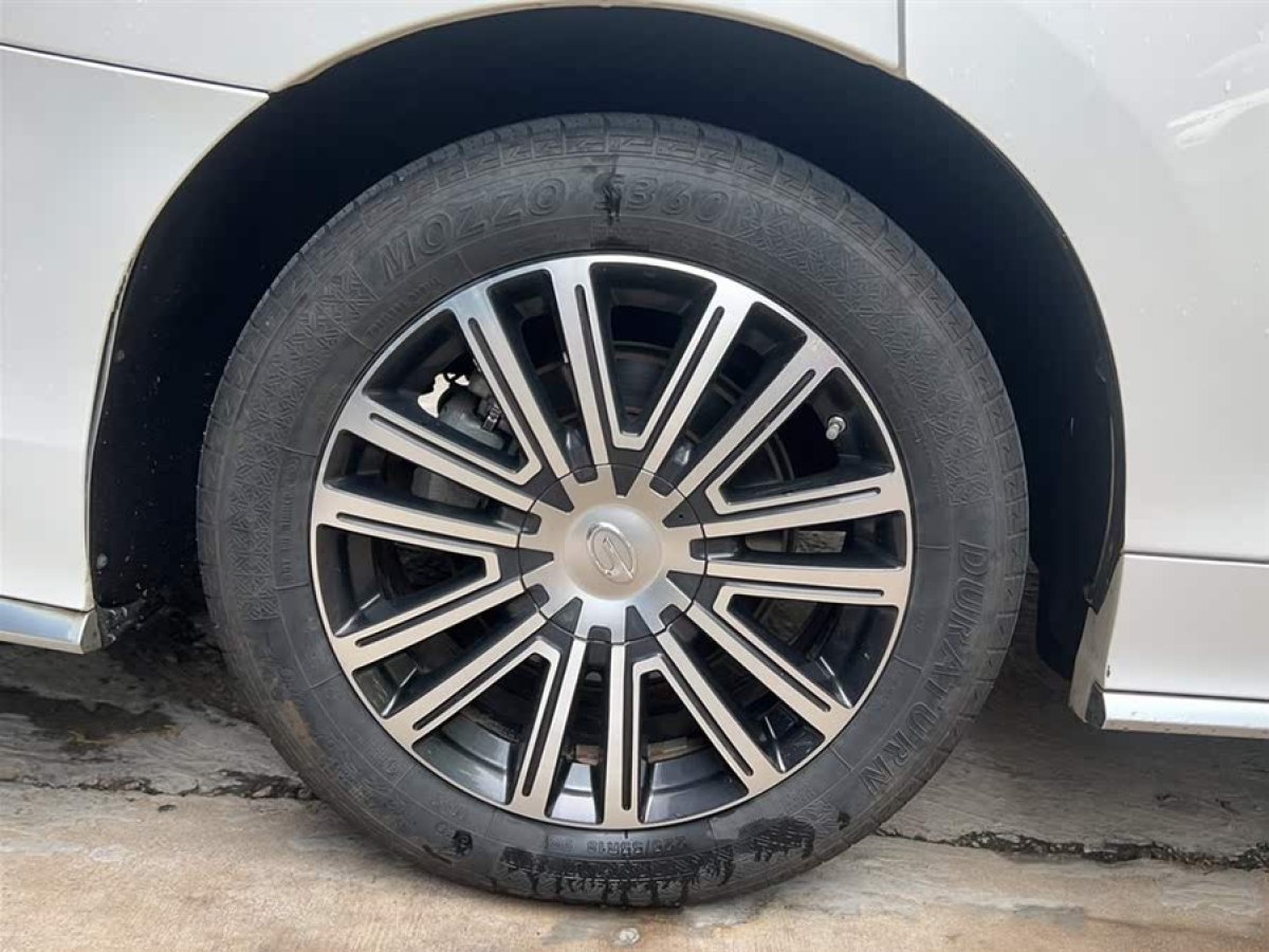 廣汽傳祺 M8  2024款 大師系列 390T 尊貴版圖片