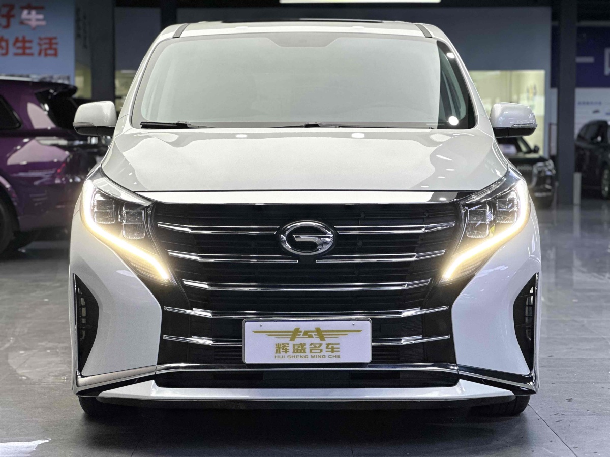 廣汽傳祺 M8  2024款 領(lǐng)秀系列 390T 豪華版圖片