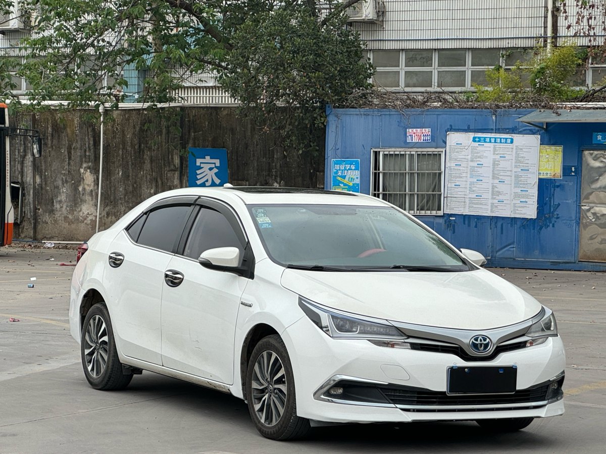豐田 卡羅拉  2017款 改款雙擎 1.8L E-CVT領(lǐng)先版圖片
