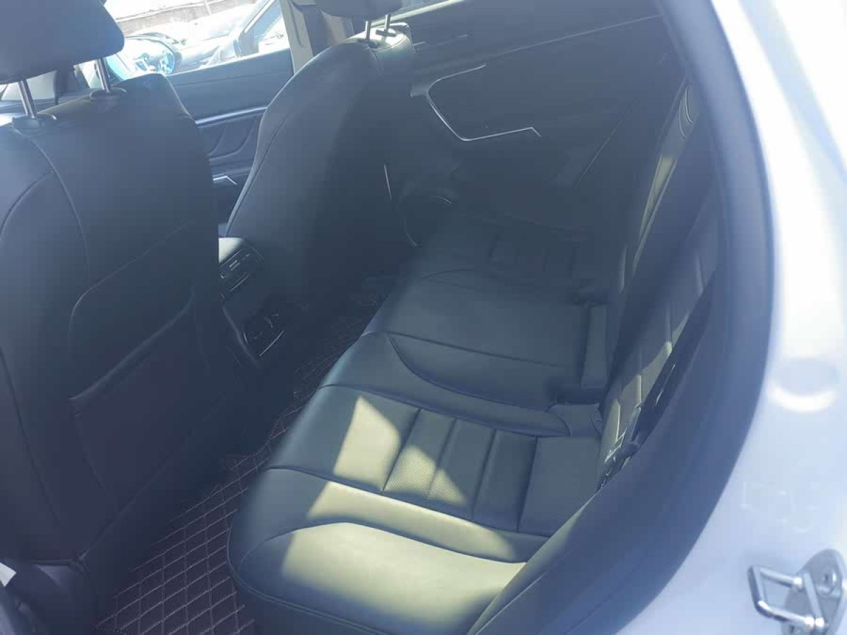WEY VV5  2019款 升級款 2.0T 兩驅超豪型圖片