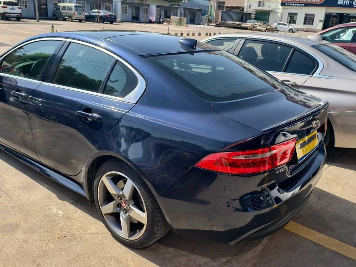 捷豹 XE  2017款 2.0T 200PS R-Sport圖片