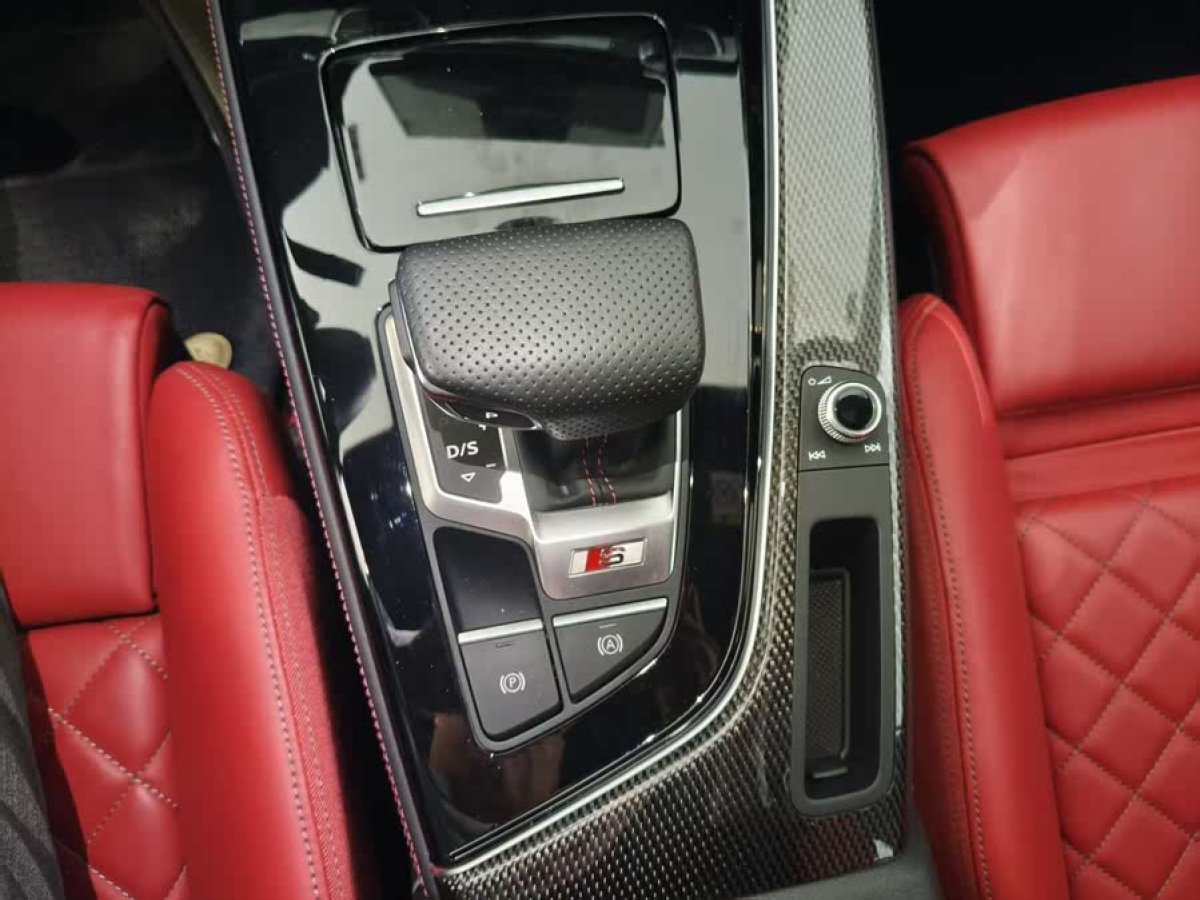 奧迪 奧迪S4  2023款 S4 3.0TFSI圖片