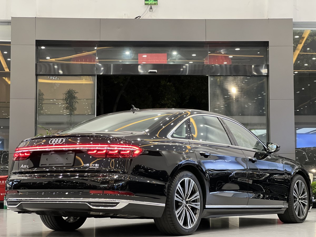 奧迪 奧迪A8  2018款 A8L 55 TFSI quattro尊貴型圖片