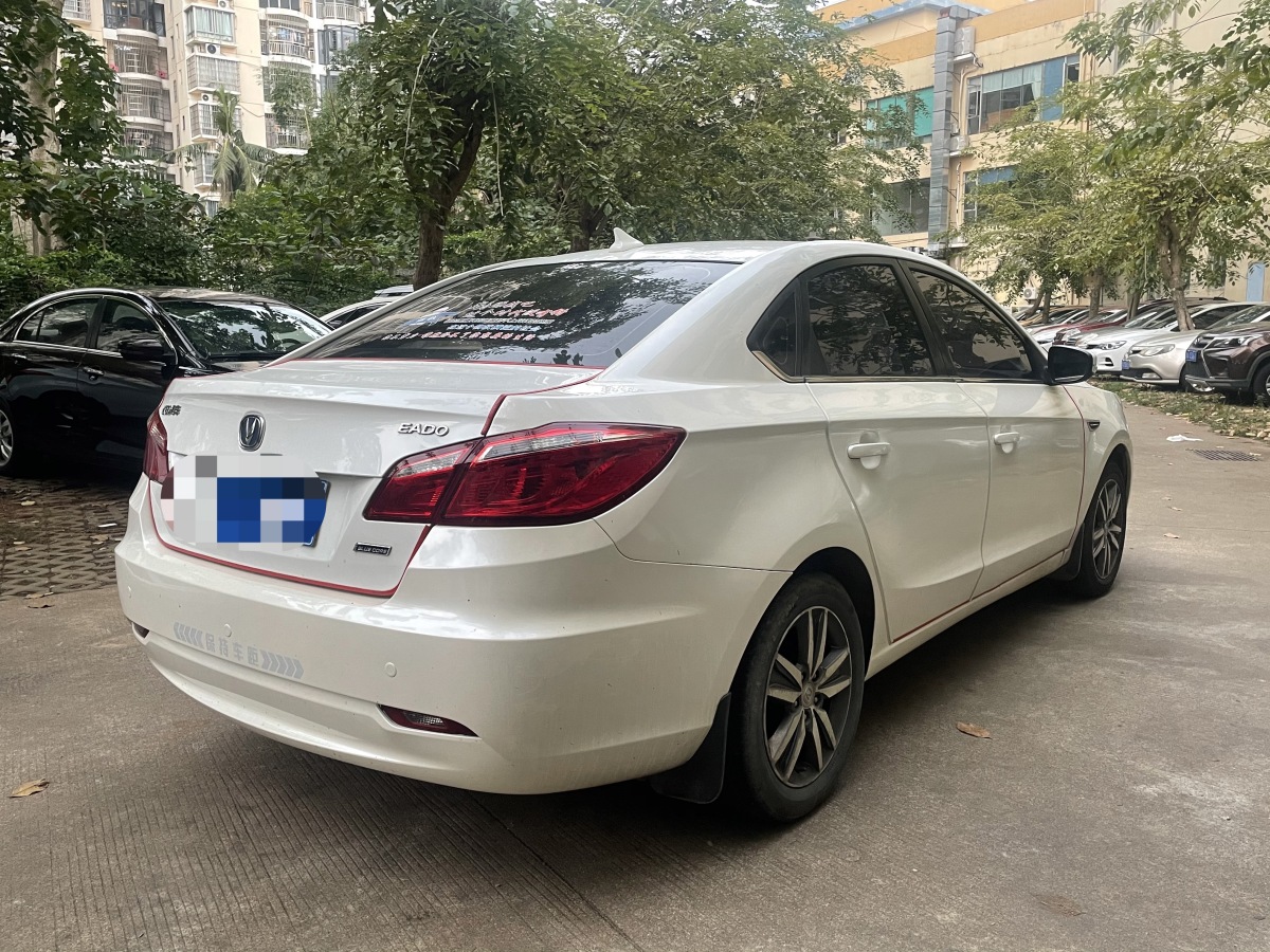 長(zhǎng)安 逸動(dòng)  2015款 1.6L 手動(dòng)豪華型 國(guó)V圖片