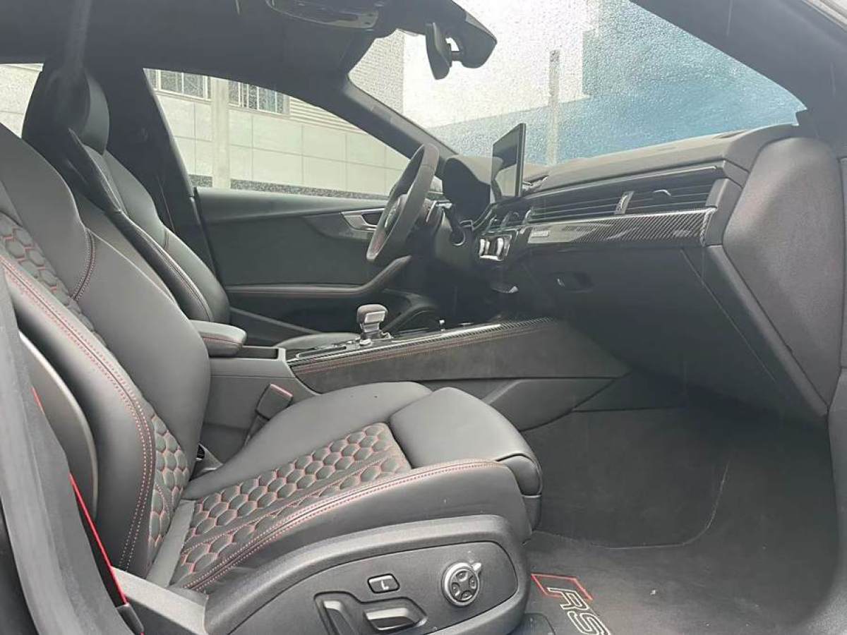 奧迪 奧迪RS 5  2021款 RS5 Sportback 黑曜版圖片