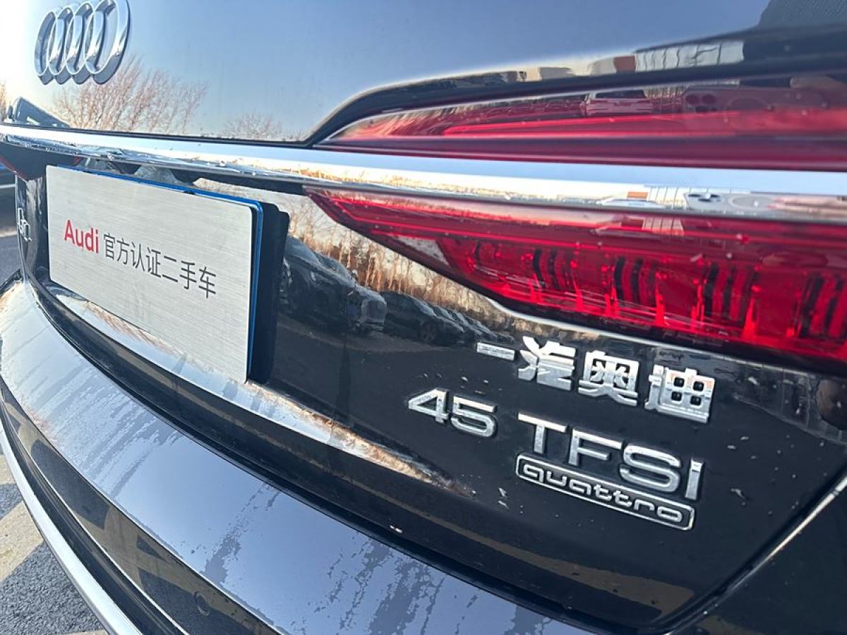 奧迪 奧迪A6L  2023款 改款 45 TFSI quattro 臻選動感型圖片