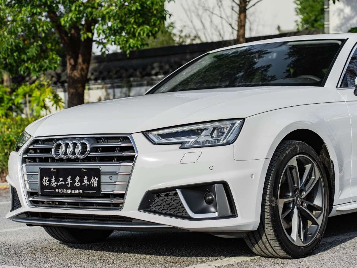 奧迪 奧迪A4L  2019款 40 TFSI 時(shí)尚型 國VI圖片