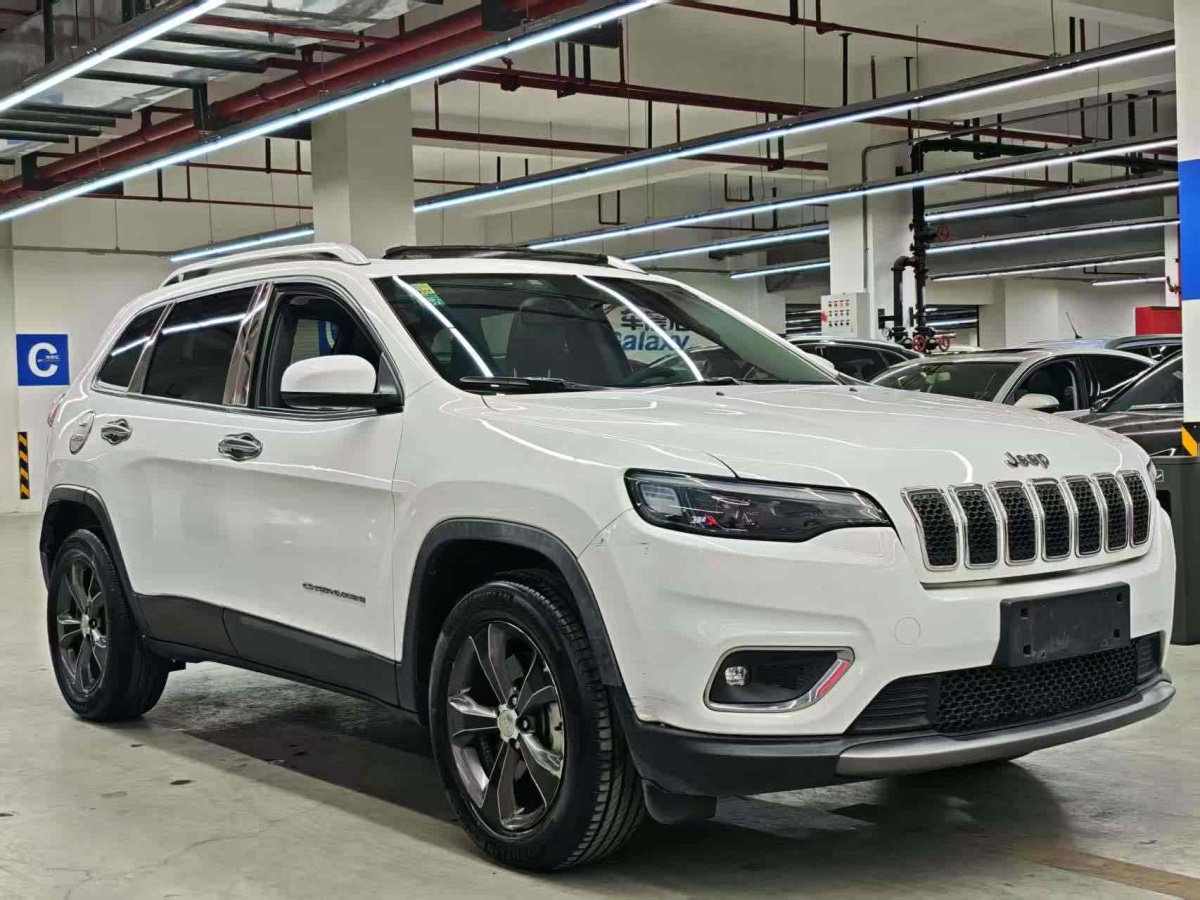 Jeep 自由光  2019款 2.0T 四驅(qū)探享版 國(guó)VI圖片