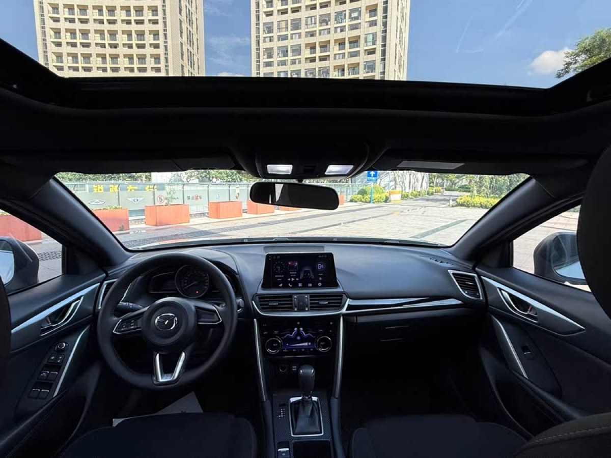 馬自達 CX-4  2018款  2.0L 自動兩驅(qū)藍天探索版 國VI圖片
