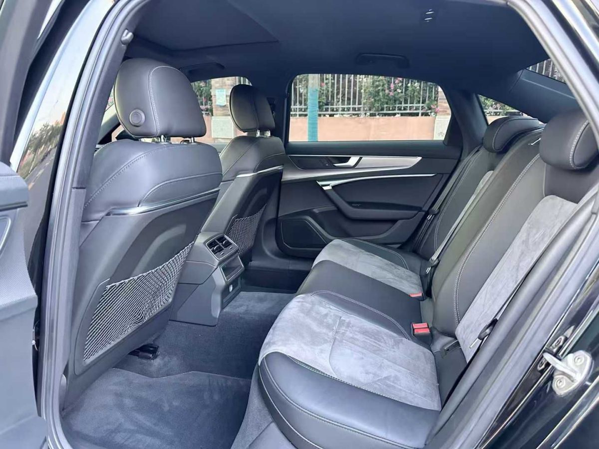 奧迪 奧迪A6L  2020款 40 TFSI 豪華動感型圖片