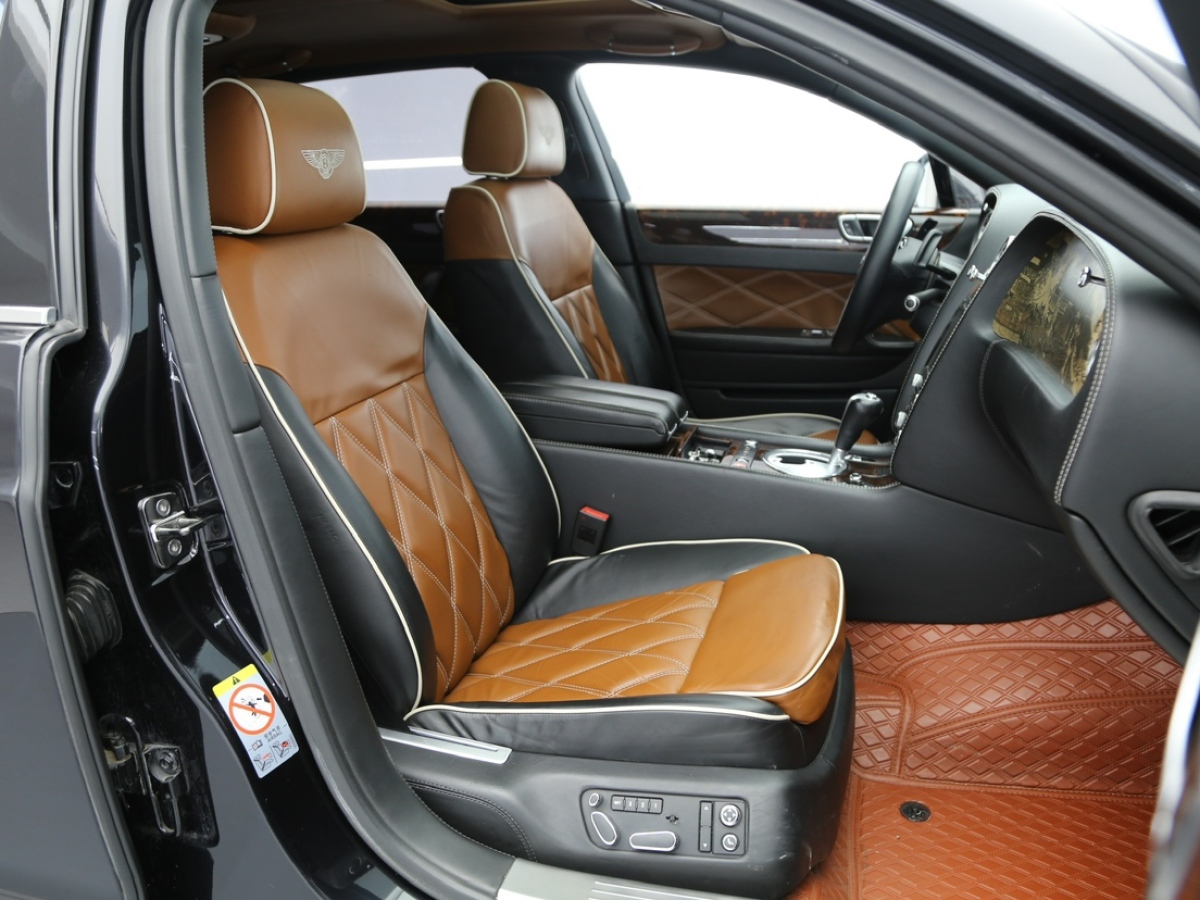 2013年05月宾利 飞驰  2012款 6.0T 限量版