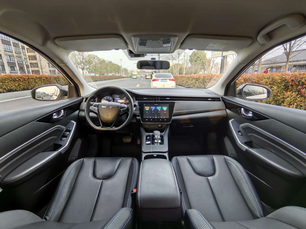 启辰 D60EV  2023款 PLUS 智行版RJ型图片