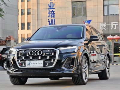 2024年8月 奧迪 奧迪Q7(進(jìn)口) 45 TFSI quattro S line運(yùn)動(dòng)型圖片