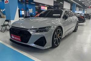 奥迪A7 奥迪 45 TFSI 臻选型