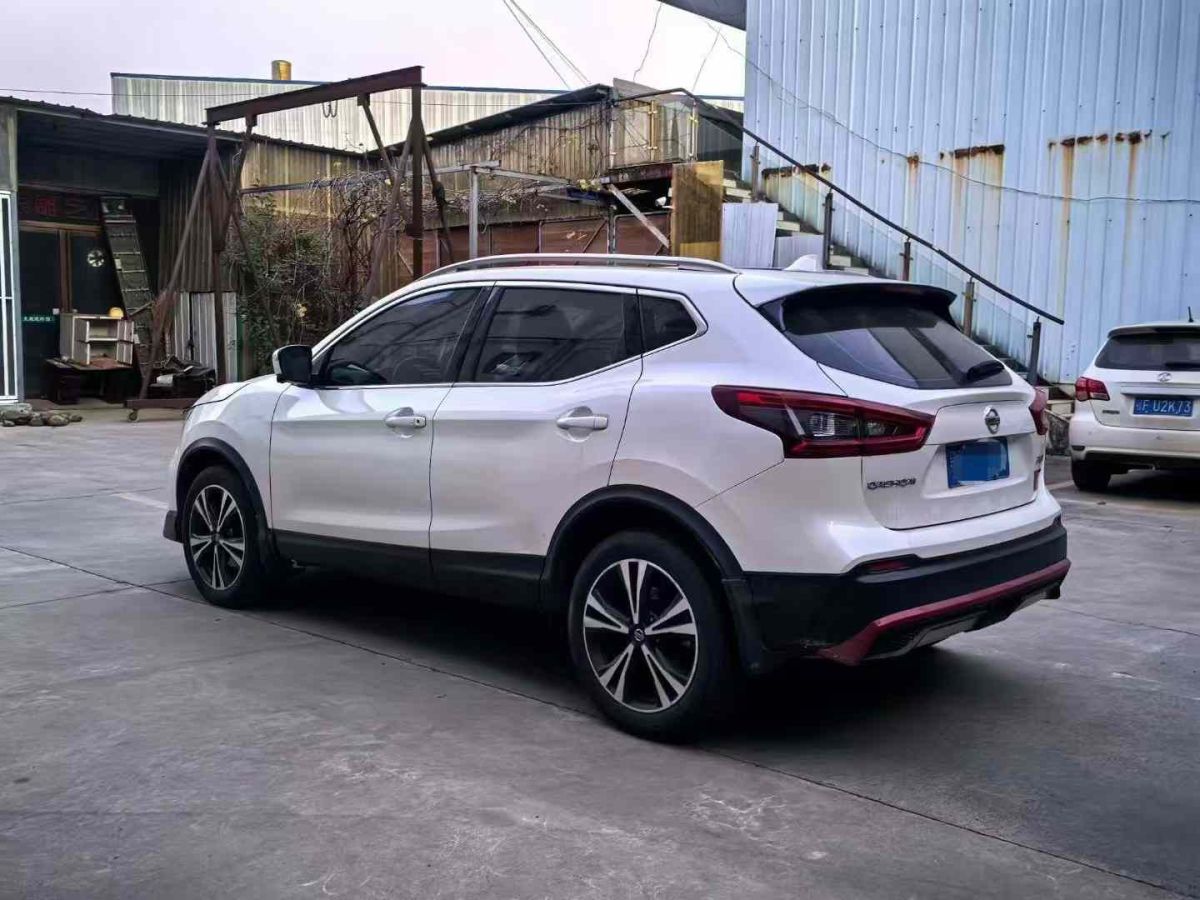 日產(chǎn) 逍客  2019款  2.0L CVT旗艦版圖片