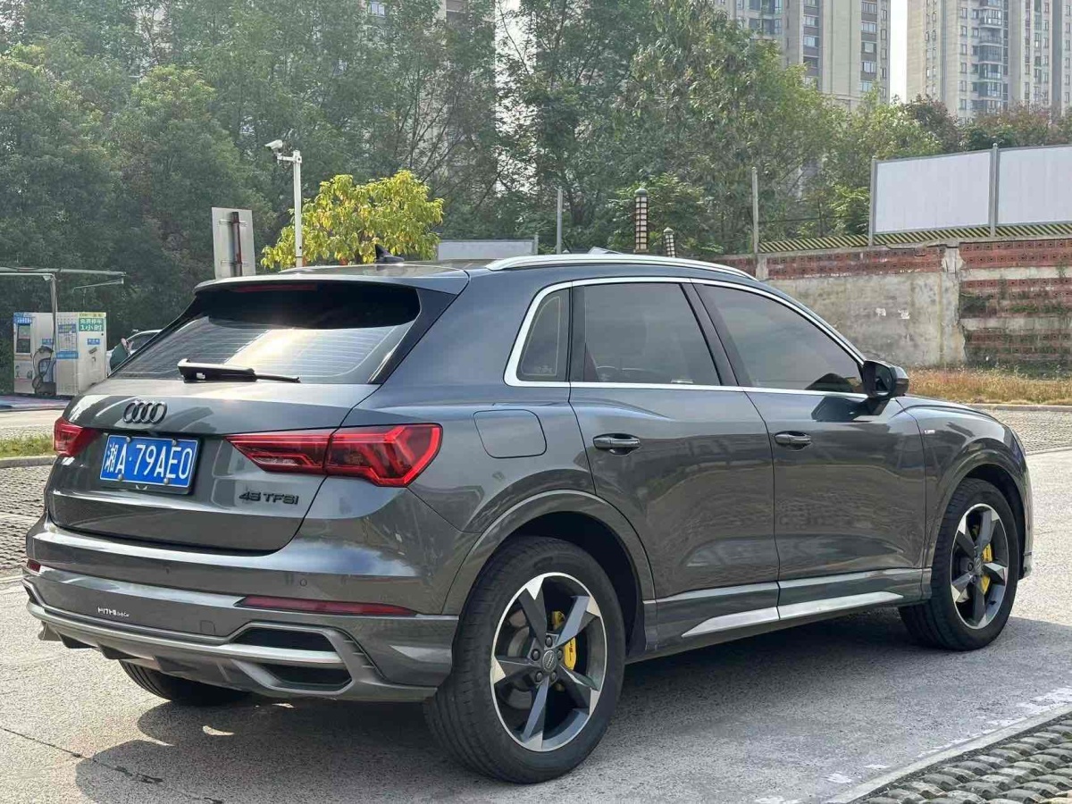 奧迪 奧迪Q3  2023款 40 TFSI 時尚動感型圖片