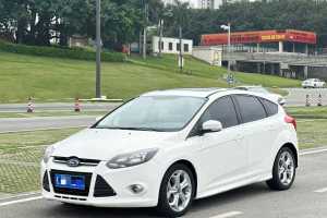 福克斯 福特 兩廂 2.0L 自動(dòng)豪華運(yùn)動(dòng)型