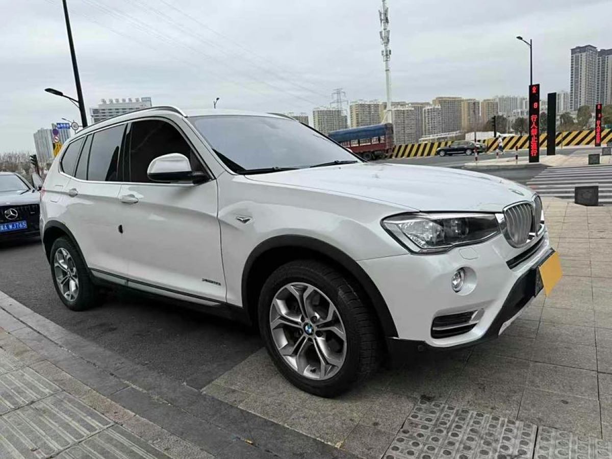 寶馬 寶馬X3  2014款 xDrive20i X設(shè)計(jì)套裝圖片