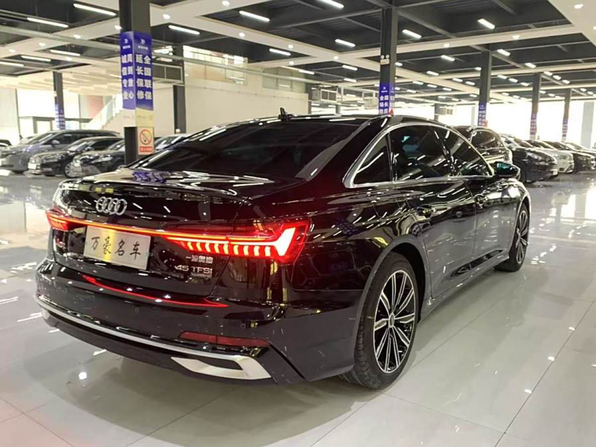 奧迪 奧迪A6L  2023款 改款 45 TFSI 臻選動感型圖片