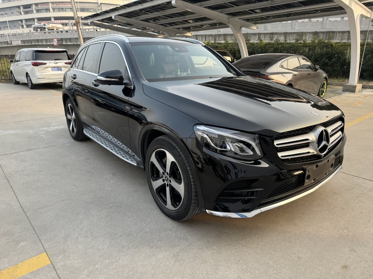 奔馳 奔馳GLC  2018款 改款 GLC 260 4MATIC 豪華型圖片