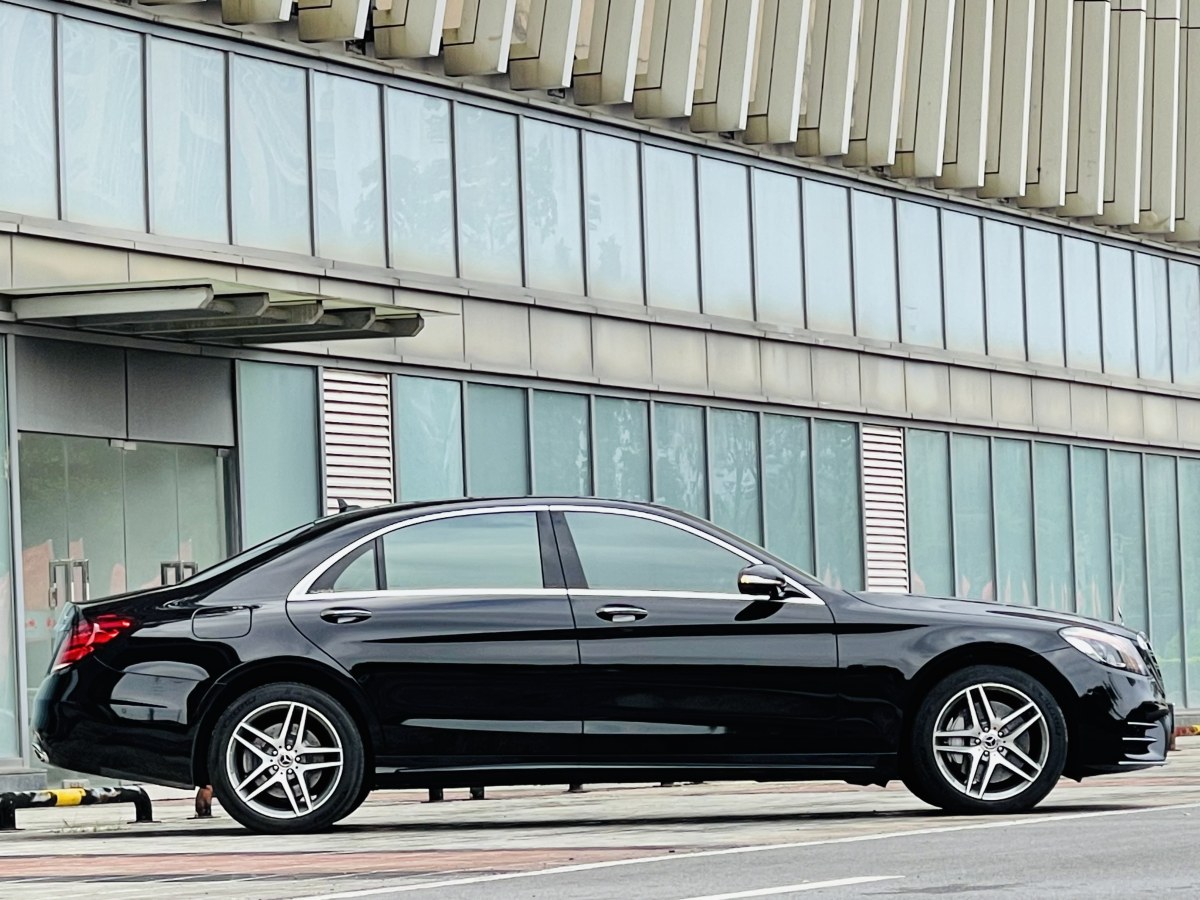 2018年5月奔馳 奔馳S級(jí)  2023款 改款 S 450 L 4MATIC