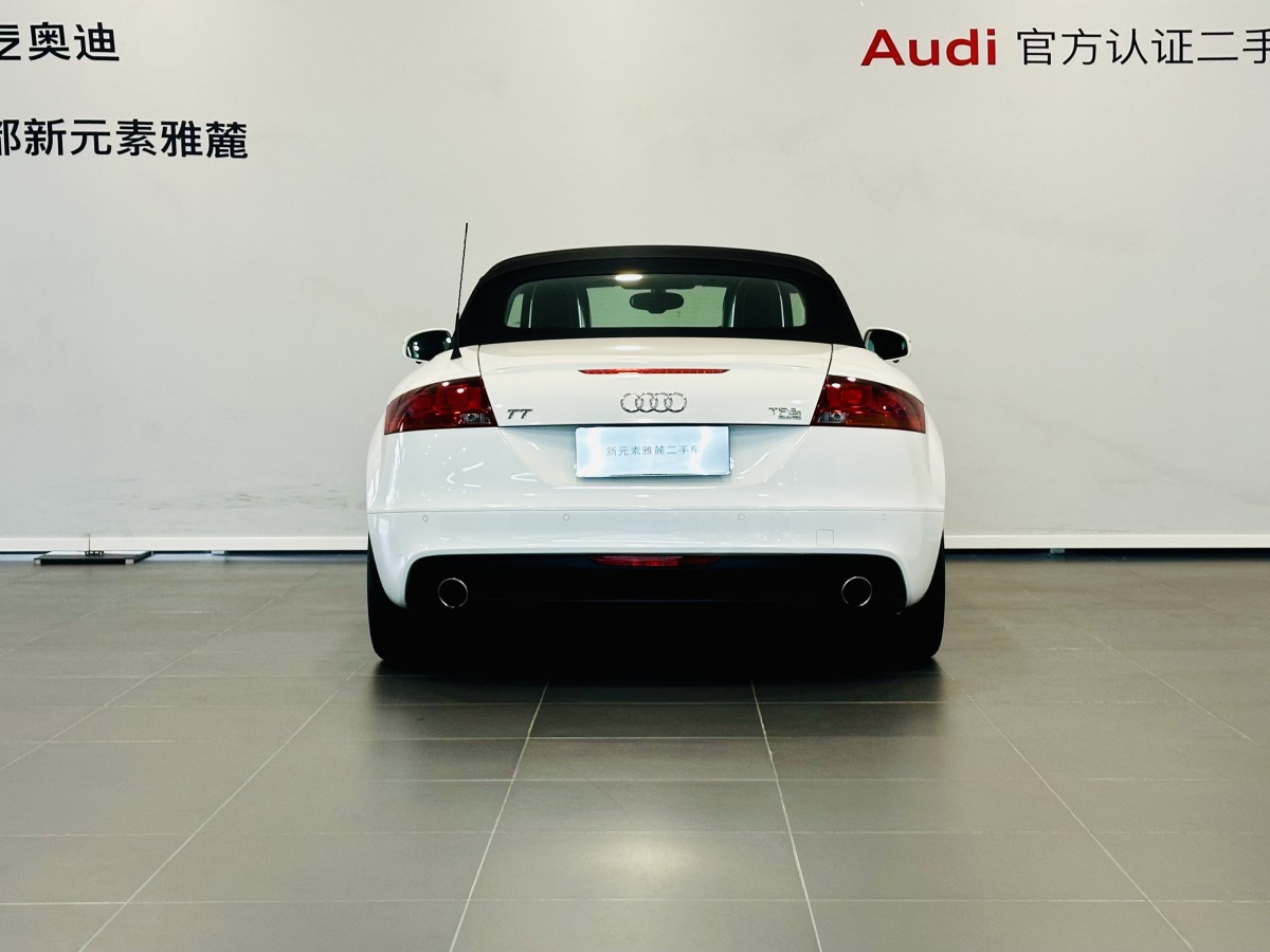 2011年7月奧迪 奧迪TT  2011款 TT Roadster 2.0TFSI quattro